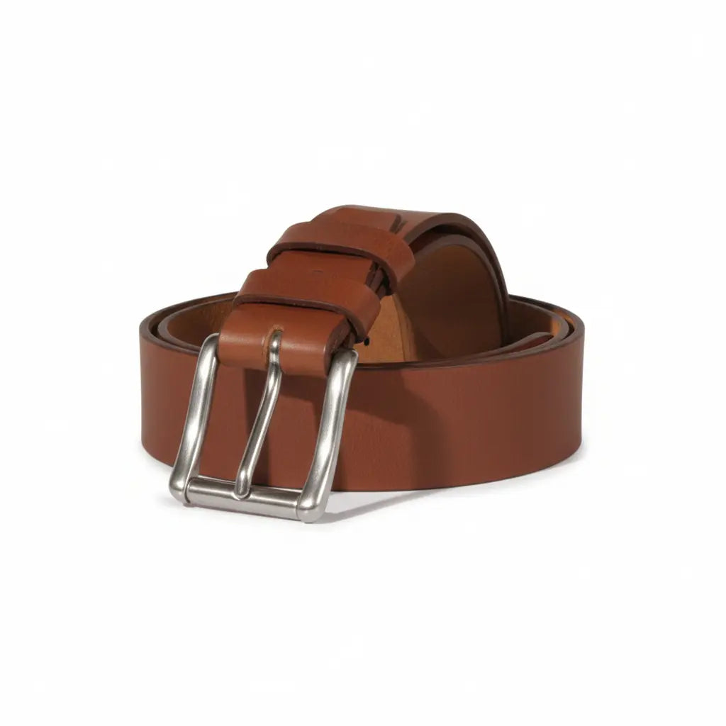 Terra brown leather belt with silver buckle
American made full grain buffalo terra brown belt